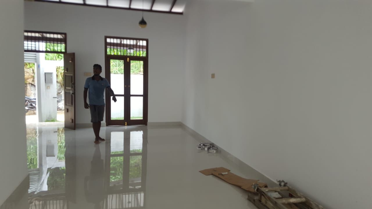 WhatsApp-Image-2025-05-30-at-13.32.16