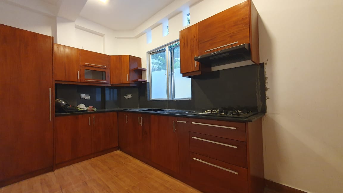 WhatsApp-Image-2025-11-12-at-17.27.20